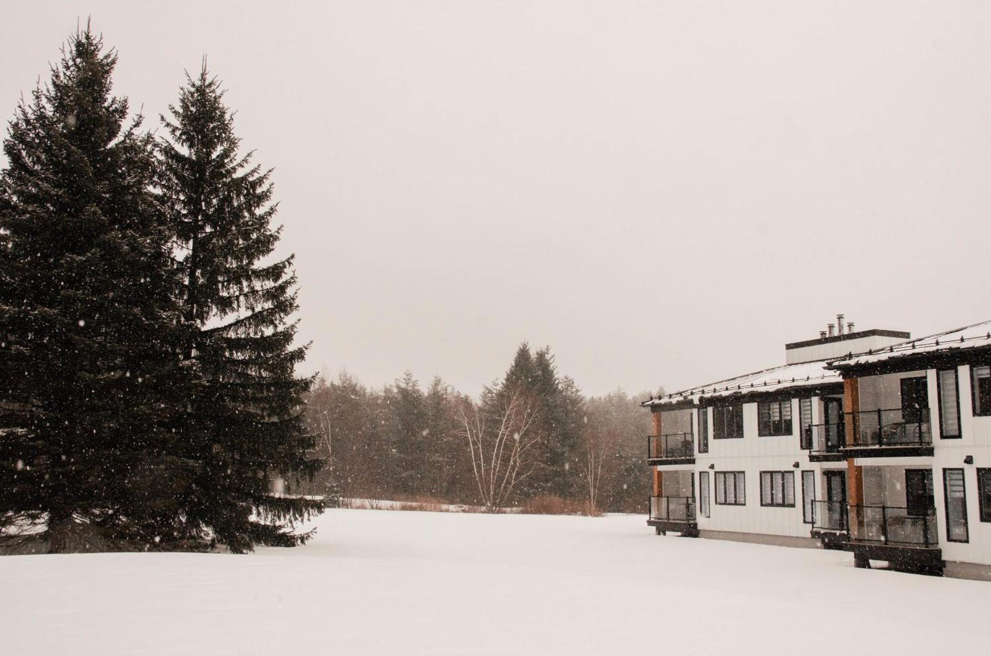 Suite 107 - Destination Mont-Orford Magog ภายนอก รูปภาพ